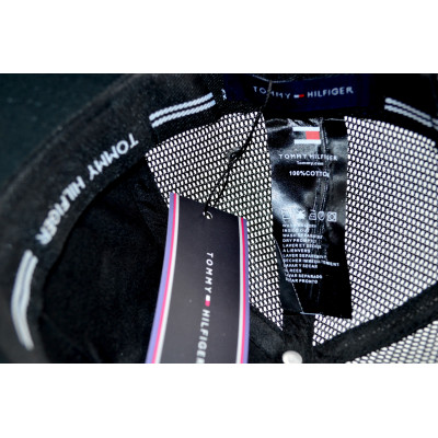 Дитяча кепка trucker Classic Tommy Hilfiger 53-55 см KE T1730-153 Темно-сіра Дитяча кепка trucker Classic Tommy Hilfiger 53-55 см KE T1730-153 Темно-сіра