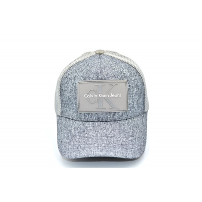 Дитяча бейсболка трекер Classic Calvin Klein 53-55 см KE T1730-95 Світло-сіра Дитяча бейсболка трекер Classic Calvin Klein 53-55 см KE T1730-95 Світло-сіра