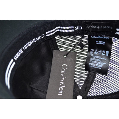 Дитяча бейсболка трекер Classic Calvin Klein 53-55 см KE T1730-96 Темно-сіра Дитяча бейсболка трекер Classic Calvin Klein 53-55 см KE T1730-96 Темно-сіра
