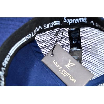 Дитяча кепка trucker Classic Supreme 53-55 см KE T1730-166 Синя Дитяча кепка trucker Classic Supreme 53-55 см KE T1730-166 Синя