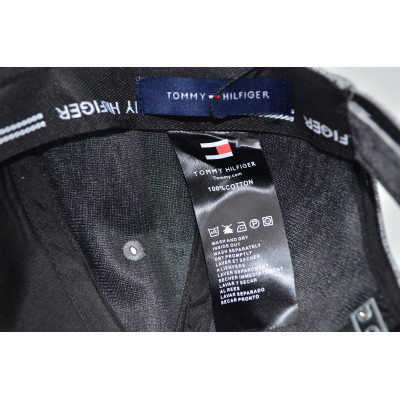 Бейсболка trucker Classic Tommy Hilfiger 56-58 см KE T1730-47 Світло-сіра Бейсболка trucker Classic Tommy Hilfiger 56-58 см KE T1730-47 Світло-сіра